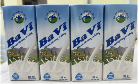 Sữa tươi tiệt trùng Ba Vì loại có đường 180ml